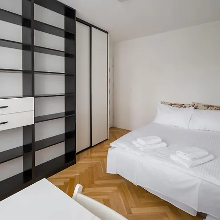 Embassy Avenue At Royal Park By Bookinghost Appartement *