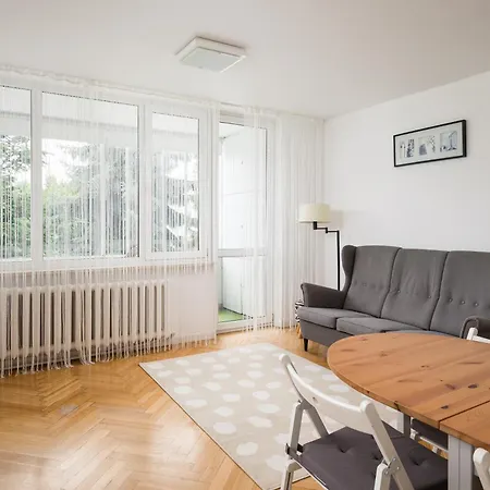 Embassy Avenue At Royal Park By Bookinghost Apartmán